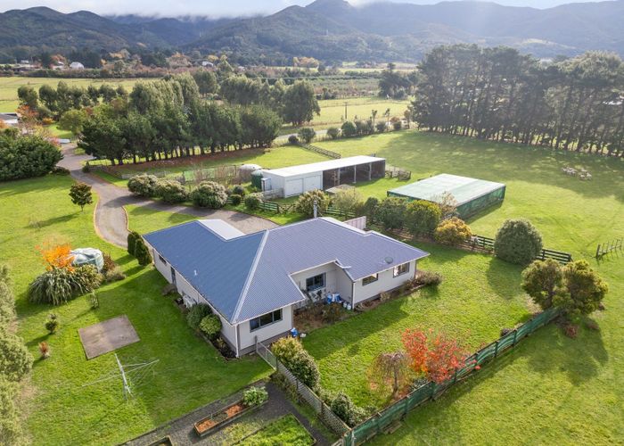  at 140 Boundary Road, Featherston