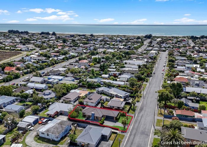 at 56 Blake Street, New Brighton, Christchurch City, Canterbury