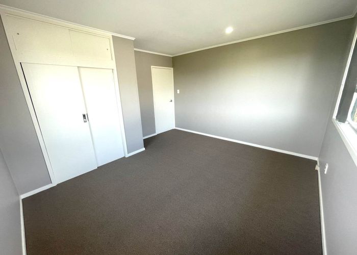  at 44 Chislehurst Street, Henderson, Auckland