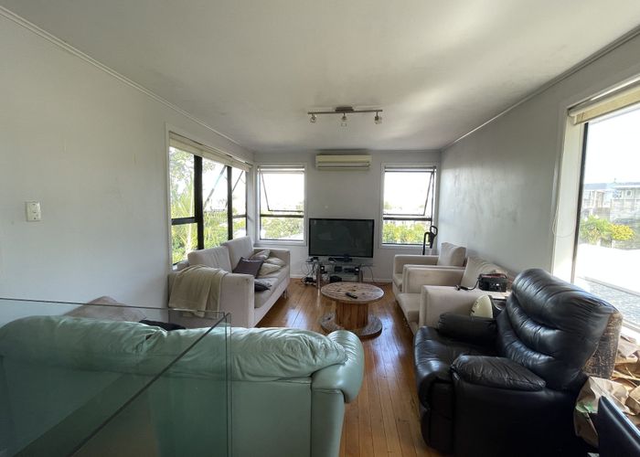  at 18A Cypress Place, Sunnynook, North Shore City, Auckland