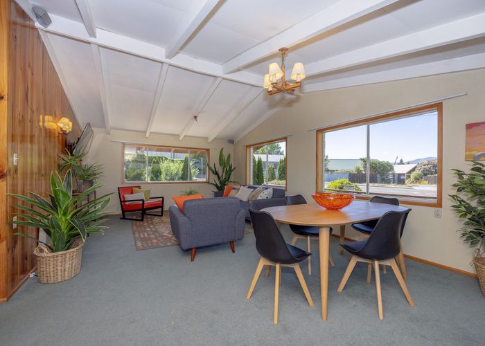  at 6 Totara Terrace, Wanaka