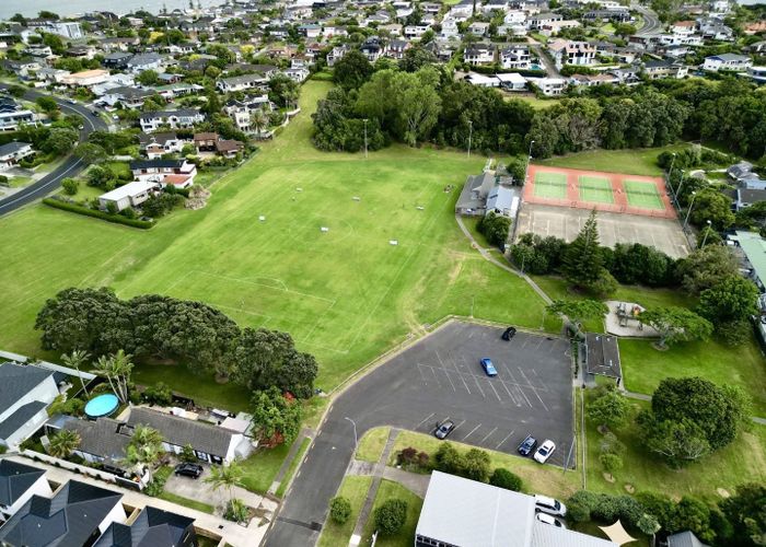  at 6B Jern Place, Eastern Beach, Manukau City, Auckland