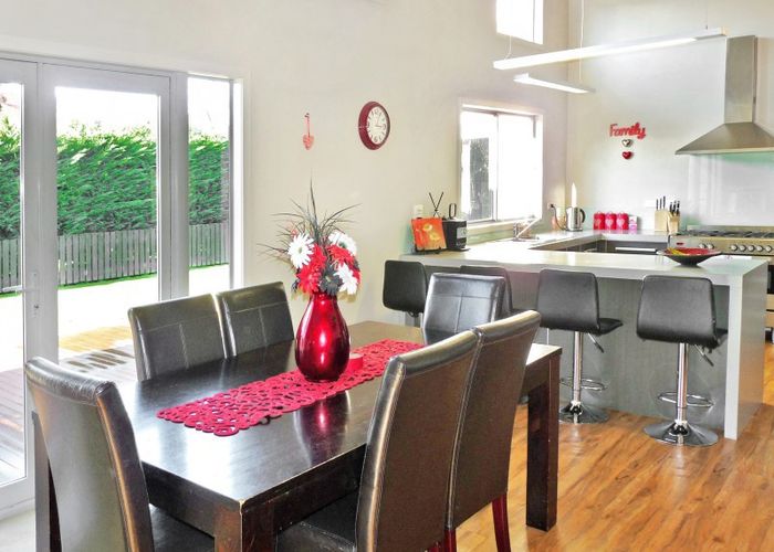  at 5 Fenn Place, Wakefield