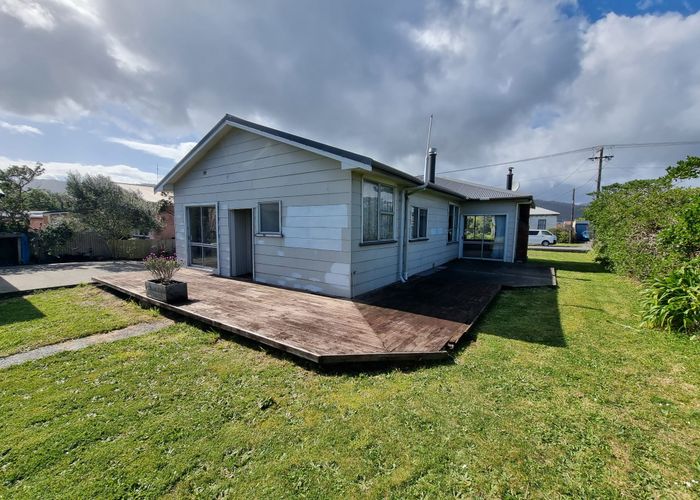  at 24 Doyle Street, Blaketown, Greymouth