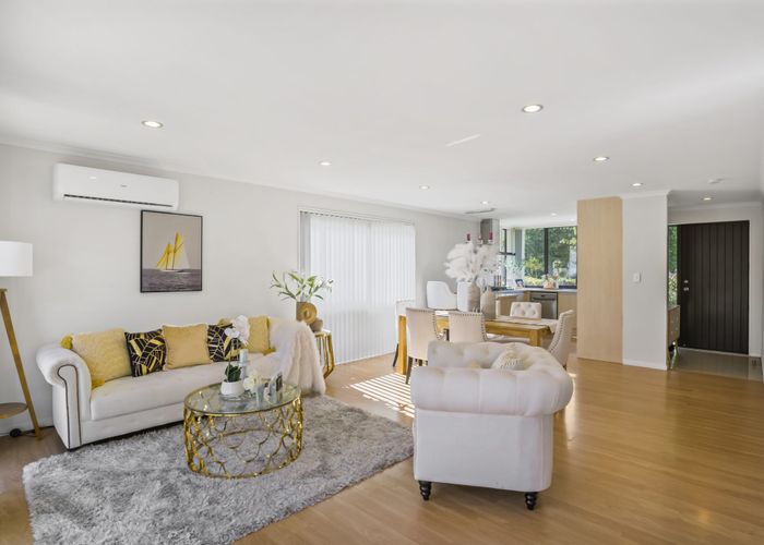  at 73 Tarapiroe Avenue, Takanini, Auckland