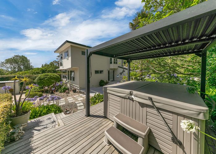  at 92 Awanui Rise, Ardmore, Papakura, Auckland