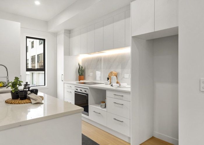  at 1/6 Makara Road, Karori, Wellington