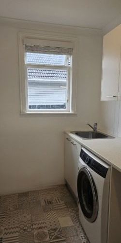  at 2 Robertson Place, Rukuhia, Hamilton