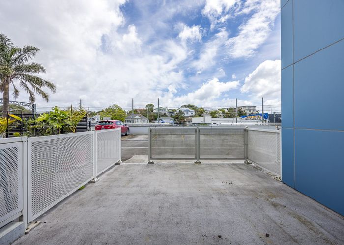  at 112/3 Morningside Drive, St Lukes, Auckland