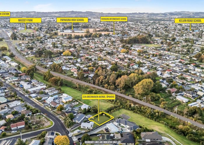  at 32A Greenhaven Avenue, Opaheke, Papakura, Auckland