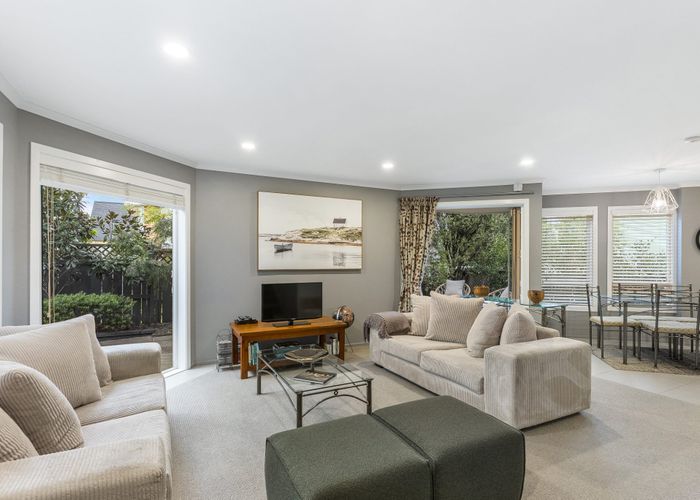  at 1/50 Cook Street, Howick, Auckland
