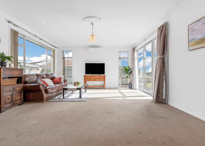  at 12 Snell Place, Pakuranga, Auckland