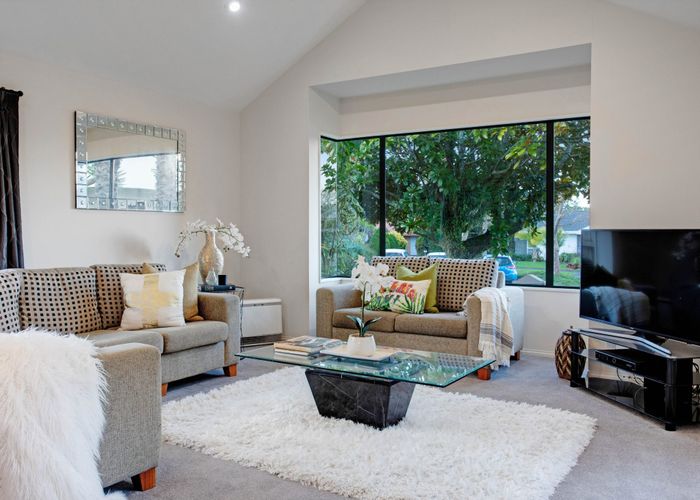  at 18 Yarlside Place, Northpark, Manukau City, Auckland