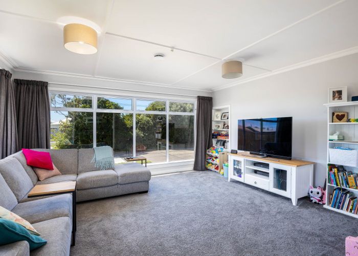  at 190 Seaview Road, Westown, New Plymouth