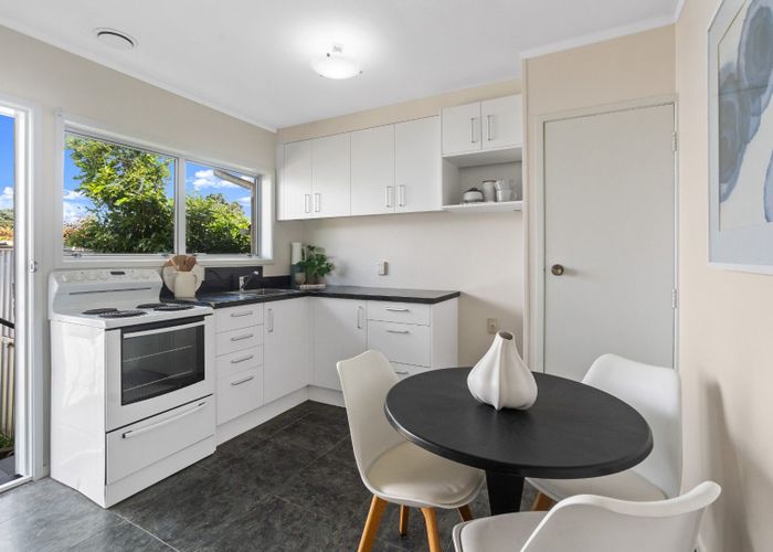  at 4/58 Spring Street, Onehunga, Auckland