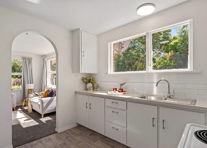  at 2/759 Ferry Road, Woolston, Christchurch City, Canterbury