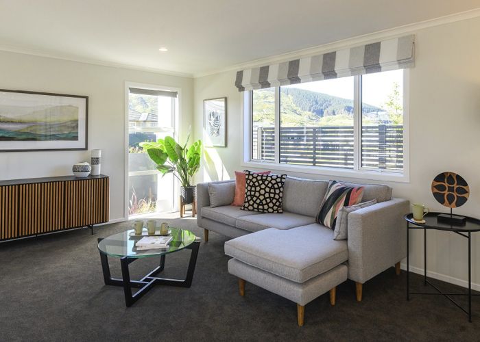  at 40 Bluff Road, Kenepuru, Porirua