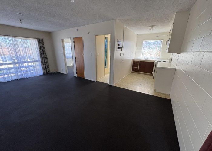  at 9/25 Wellington Street, Hamilton East, Hamilton, Waikato