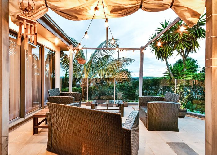  at 62 Gracechurch Drive, Flat Bush, Manukau City, Auckland