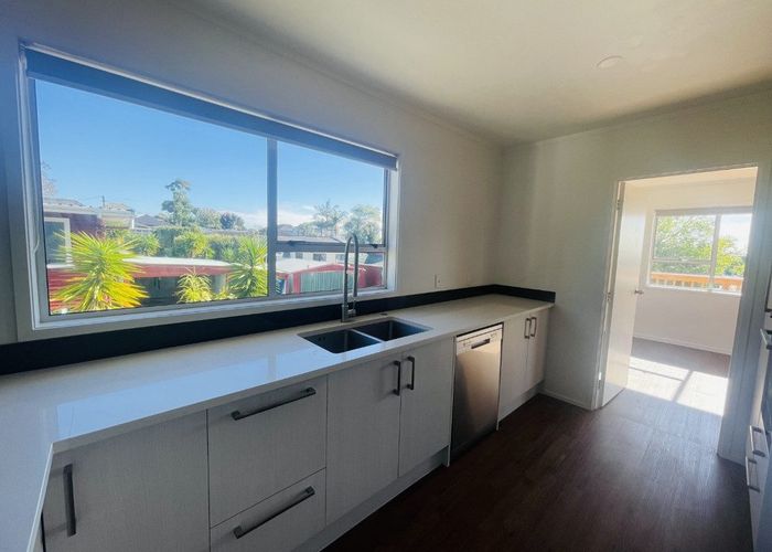  at 1/54 Lynwood Road, New Lynn, Waitakere City, Auckland