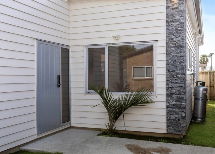  at 47B Senator Drive, Manurewa, Manukau City, Auckland