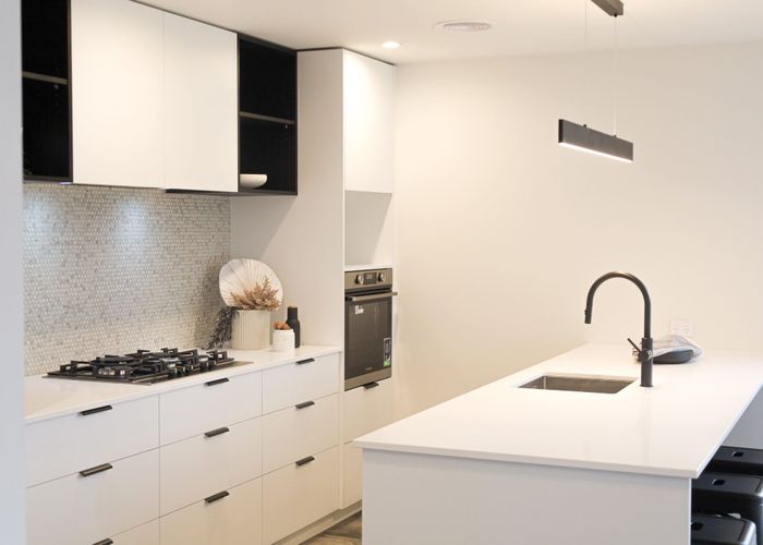  at 4 Samuel Place, Terrace End, Palmerston North