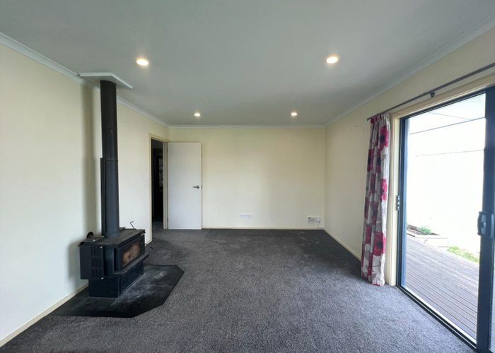  at 12 Beaumaris Avenue, Castlecliff, Whanganui