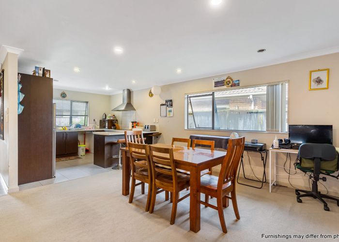  at 2D Waikaukau Road, Glen Eden, Auckland