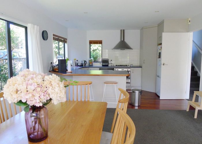  at 2B Observatory Close, Whitby, Porirua, Wellington