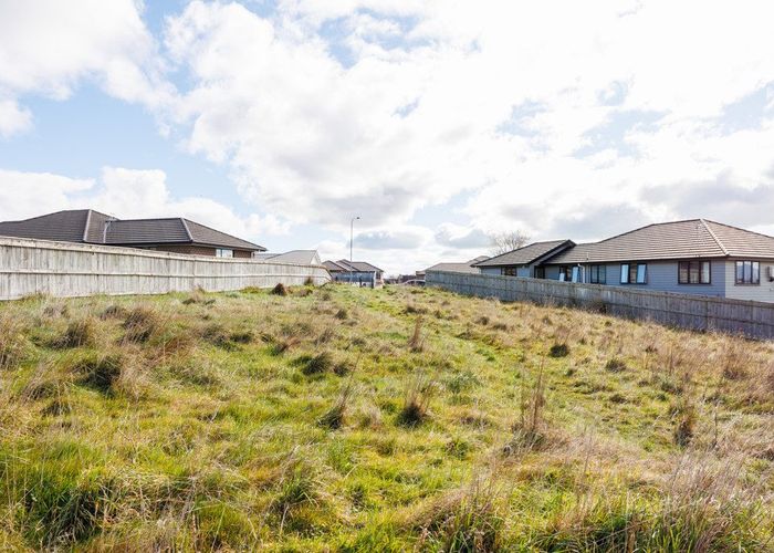 at 17 Gibraltar Way, Fitzherbert, Palmerston North, Manawatu / Whanganui