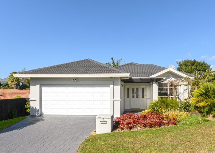  at 6 Godwin Court, Unsworth Heights, Auckland