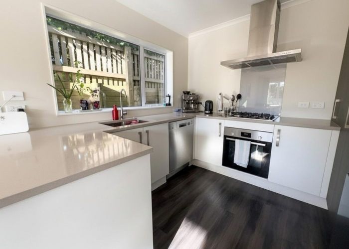  at 34 Trelawny Terrace, Grenada Village, Wellington, Wellington