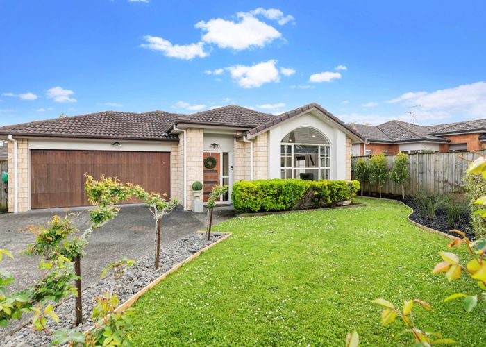  at 25 Stamford Crescent, Flat Bush, Auckland