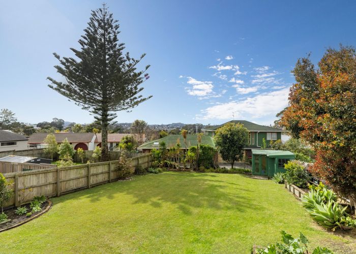  at 1540 Dominion Extension, MOUNT ROSKILL, AUCKLAND