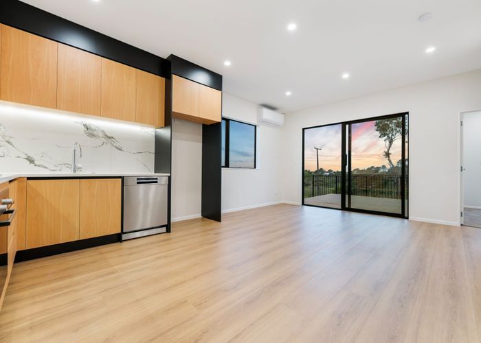  at 21 Puhikawa Street, Massey, Auckland