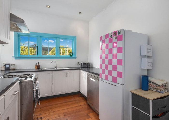  at 14 Hathaway Avenue, Karori, Wellington