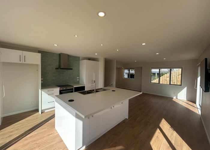  at 10B Serrata Place, Browns Bay, North Shore City, Auckland