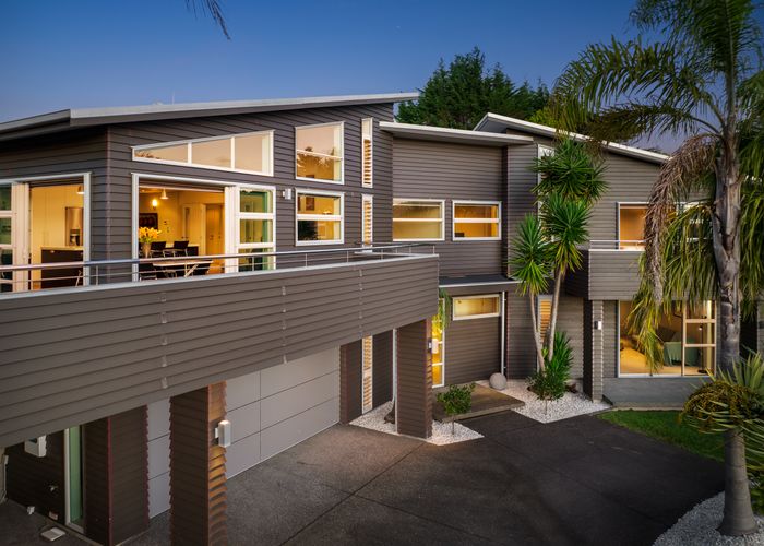 Free property data for 12 Foothills Lane, Glen Eden, Auckland homes.co.nz