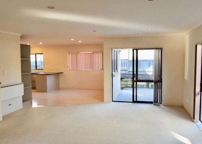  at 43 Baverstock Road, Flat Bush, Manukau City, Auckland