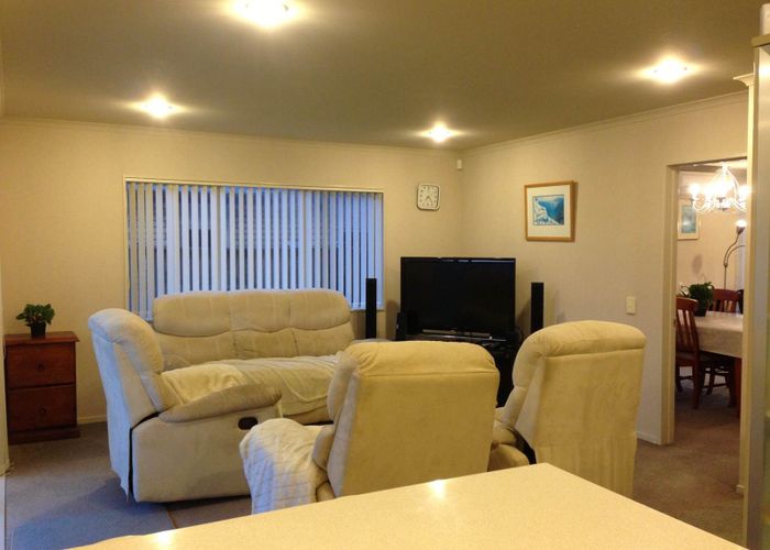  at 58 Salford Crescent, Flat Bush, Manukau City, Auckland