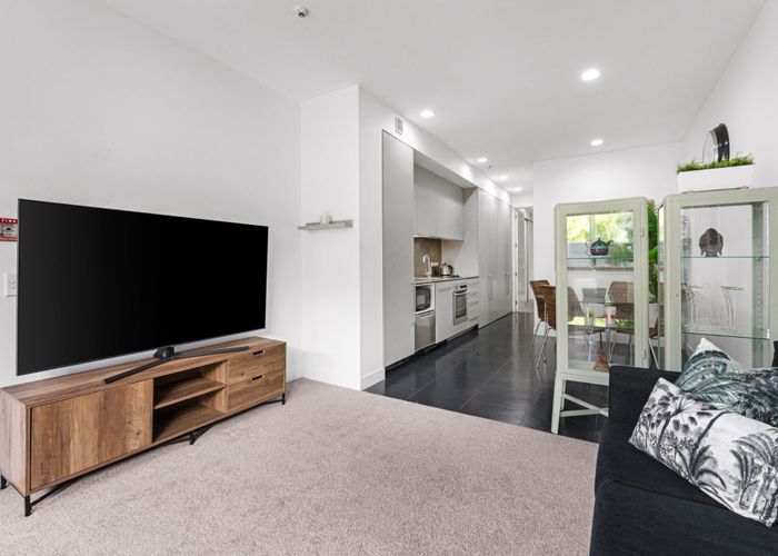  at 105/22 Fisher-Point Drive, Freemans B, Auckland