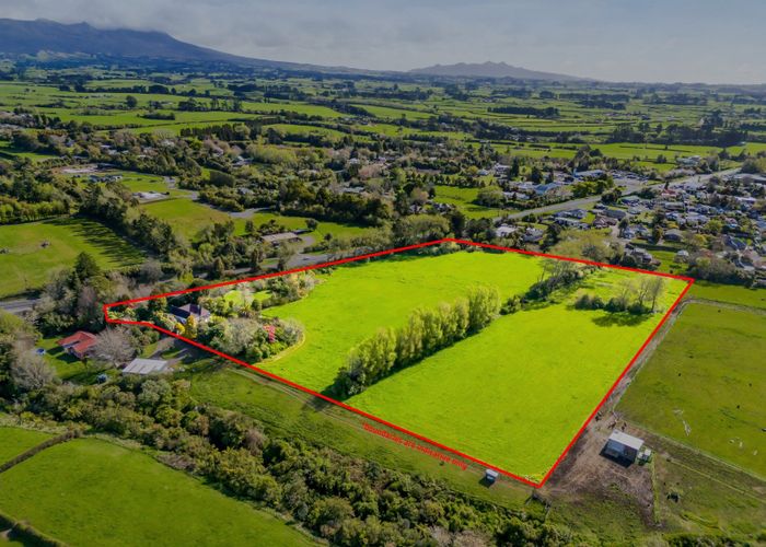  at 1097 Junction Road, New Plymouth