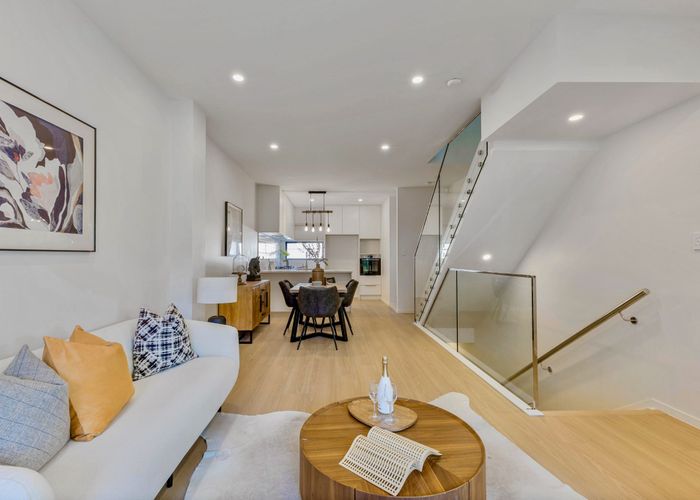  at 44A Bruce Road, Glenfield, Auckland