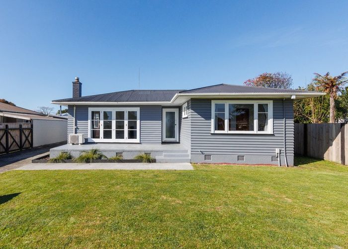 at 12 Galway Avenue, Hokowhitu, Palmerston North