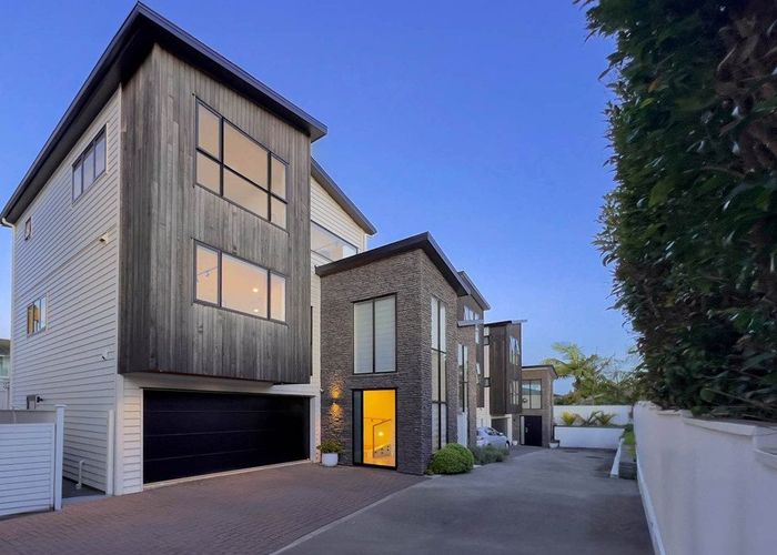  at 34B Esmonde Road, Takapuna, North Shore City, Auckland