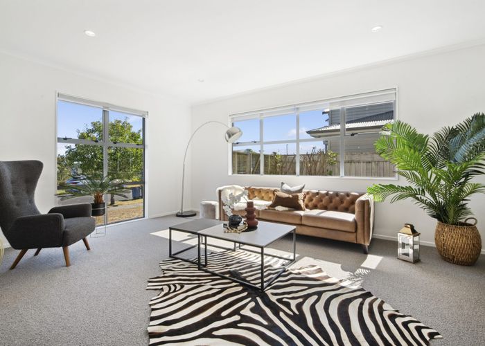  at 41 Mackay Drive, Greenhithe, Auckland