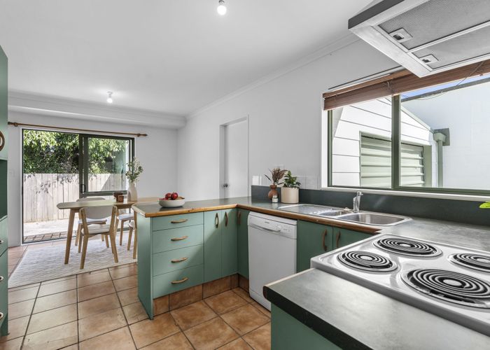  at 1132B Papamoa Beach Road, Papamoa Beach, Papamoa