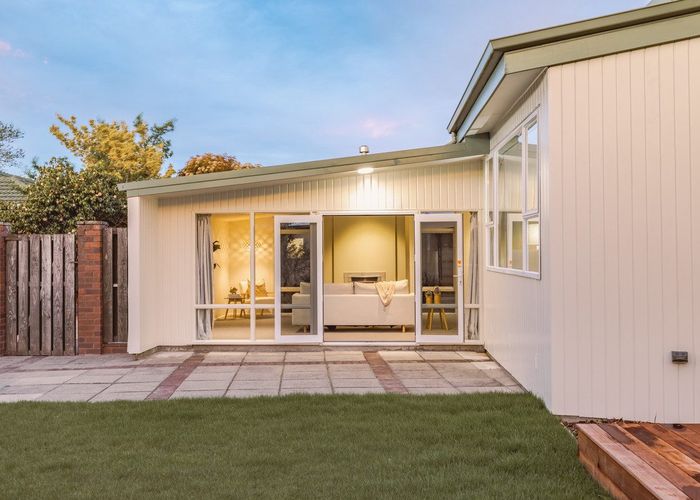  at 20 Derrett Place, St. Martins, Christchurch City, Canterbury