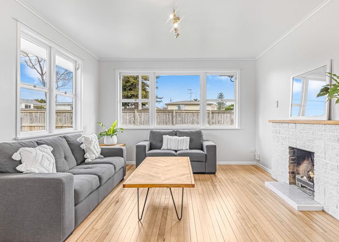  at 1/221 Birkdale Road, Birkdale, North Shore City, Auckland