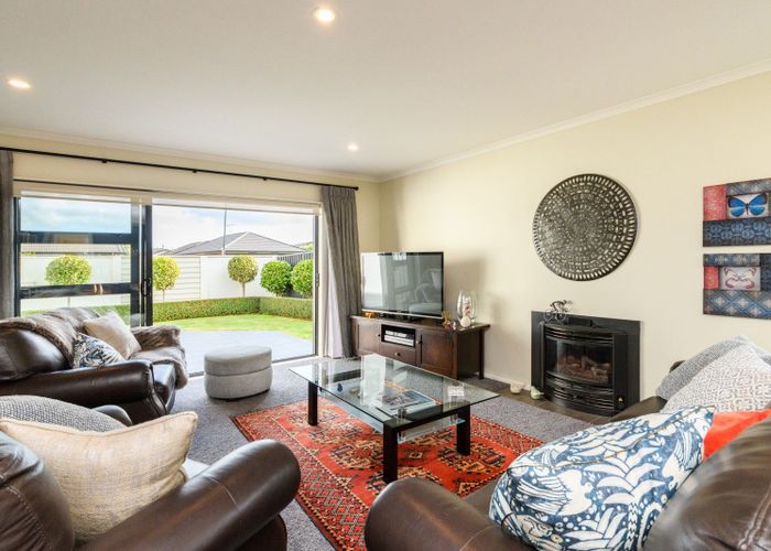  at 4A Silkwood Place, Fitzherbert, Palmerston North